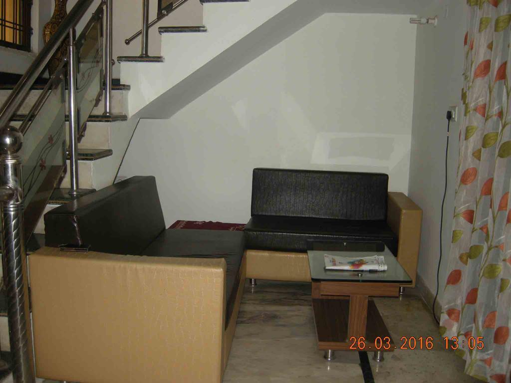 Sadhna Guest House Bhopal Zewnętrze zdjęcie